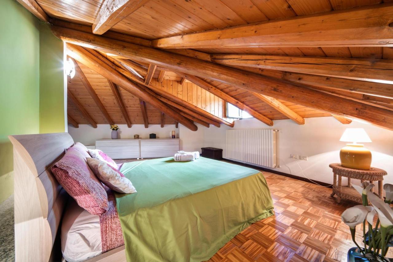 Mansarda Fra Monte E Lago Apartment Esino Lario Екстериор снимка
